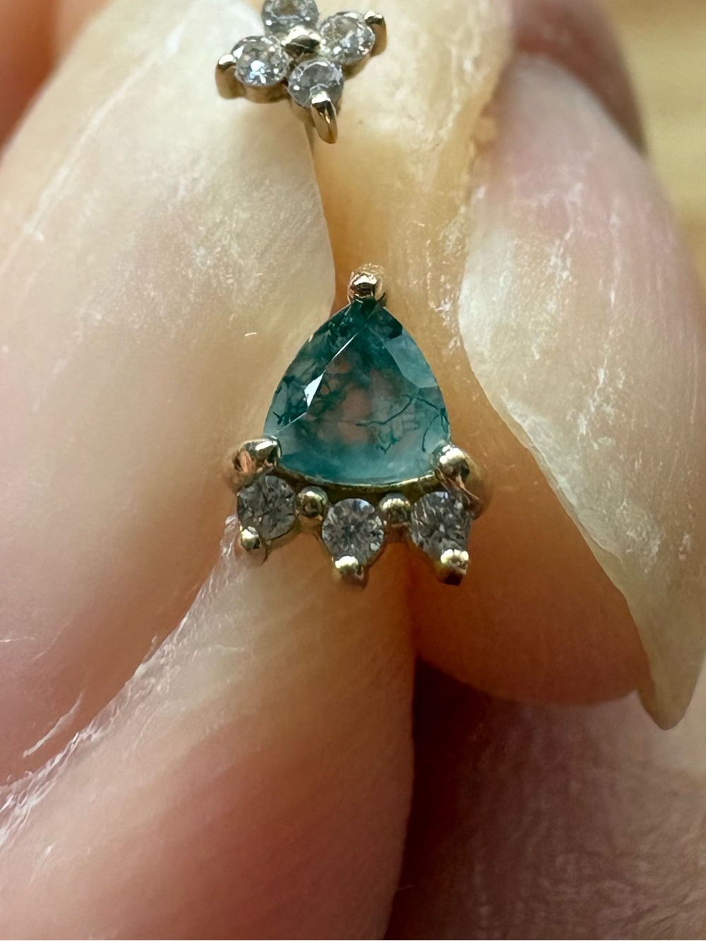 14k threadless ends - Picture 3 of 8